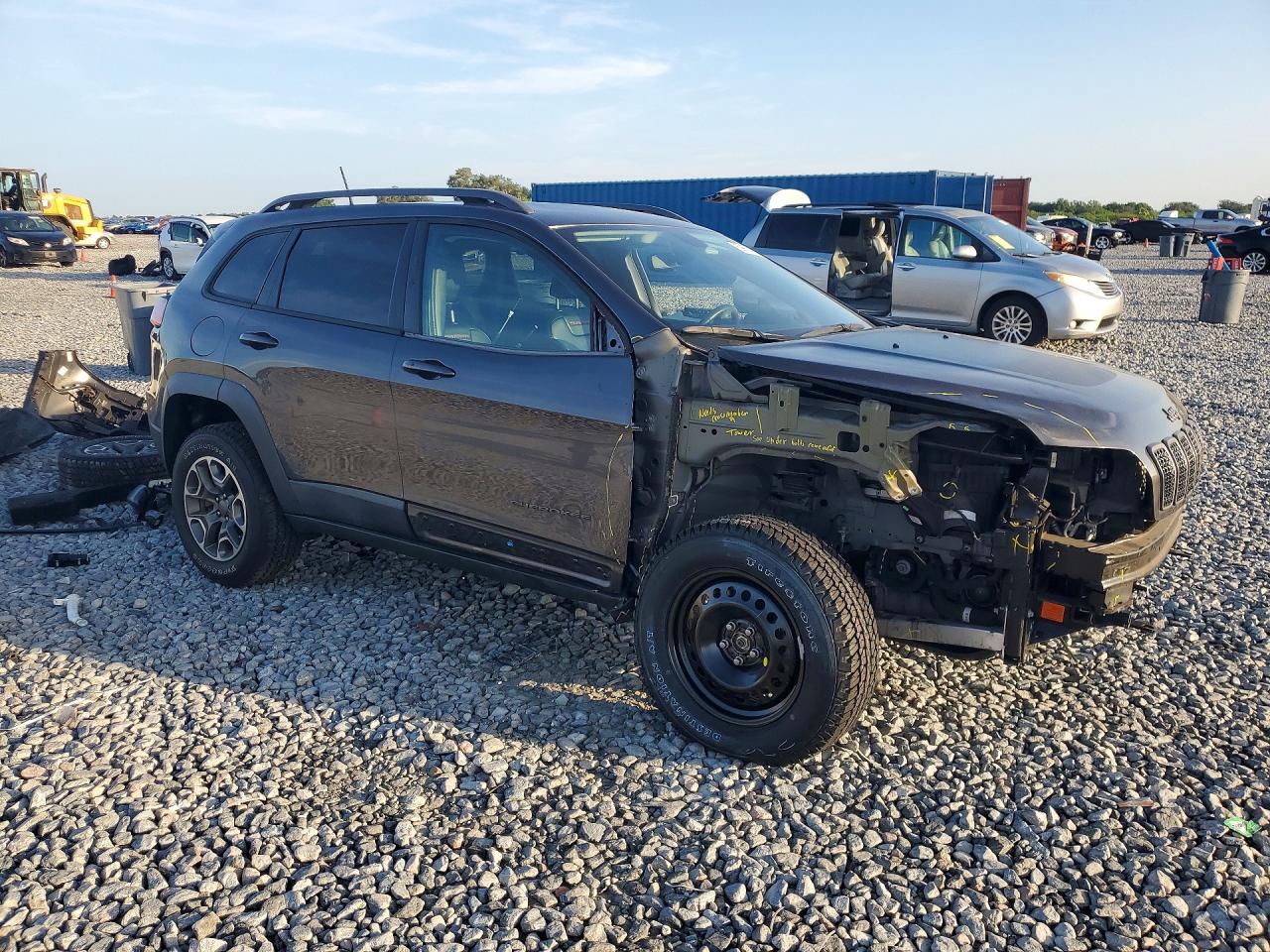 2020 JEEP CHEROKEE TRAILHAWK — снимка 4