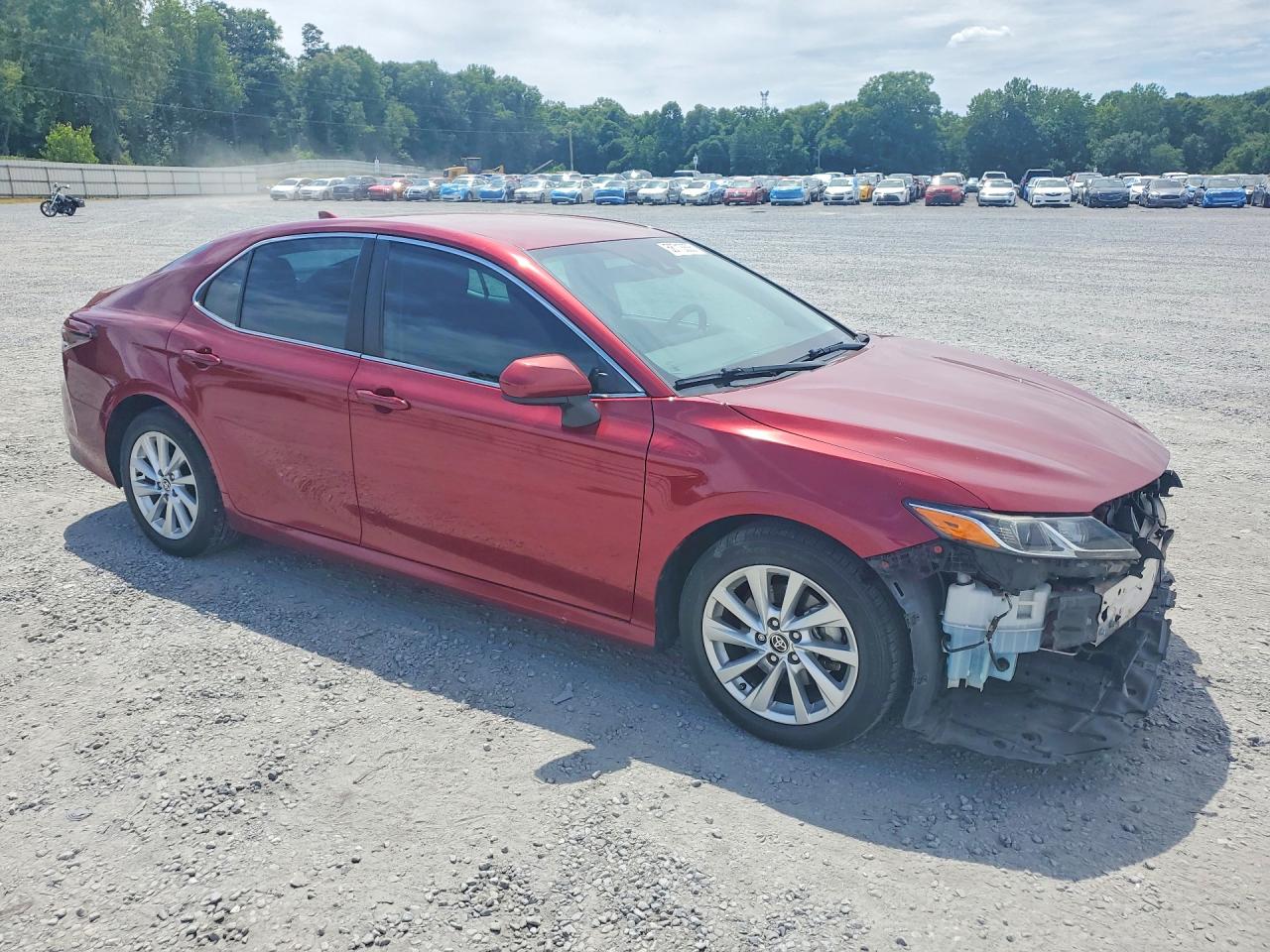 2021 TOYOTA CAMRY LE — снимка 4