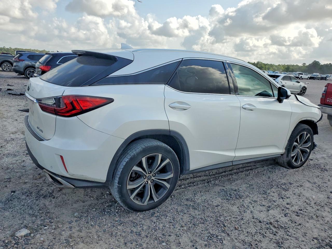 2019 LEXUS RX 300 — снимка 3