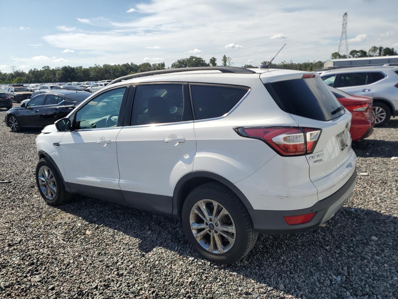 2017 FORD ESCAPE SE — снимка 2
