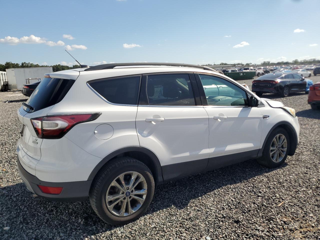 2017 FORD ESCAPE SE — снимка 3