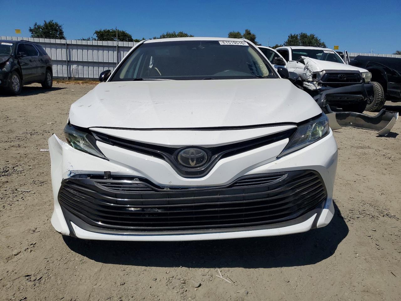2019 TOYOTA CAMRY LE — снимка 5