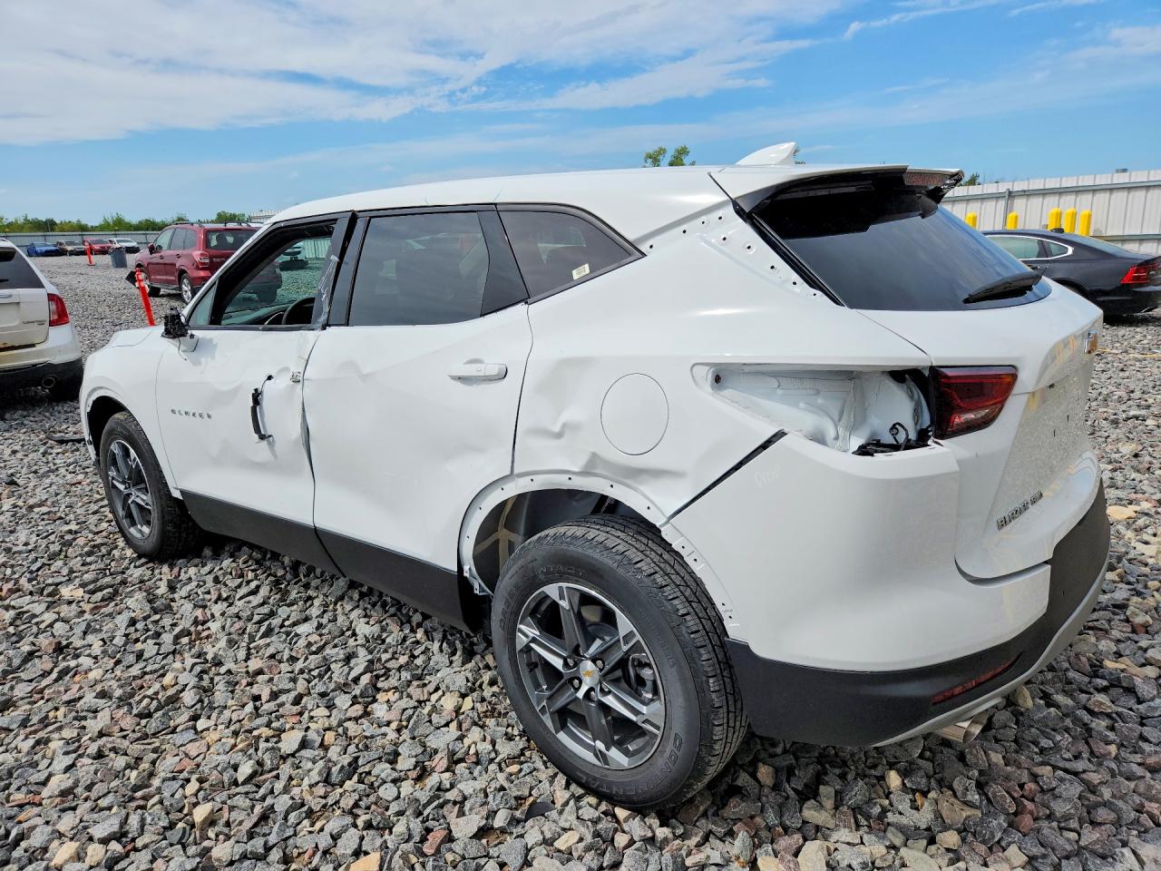 2026 CHEVROLET BLAZER 2LT — снимка 2