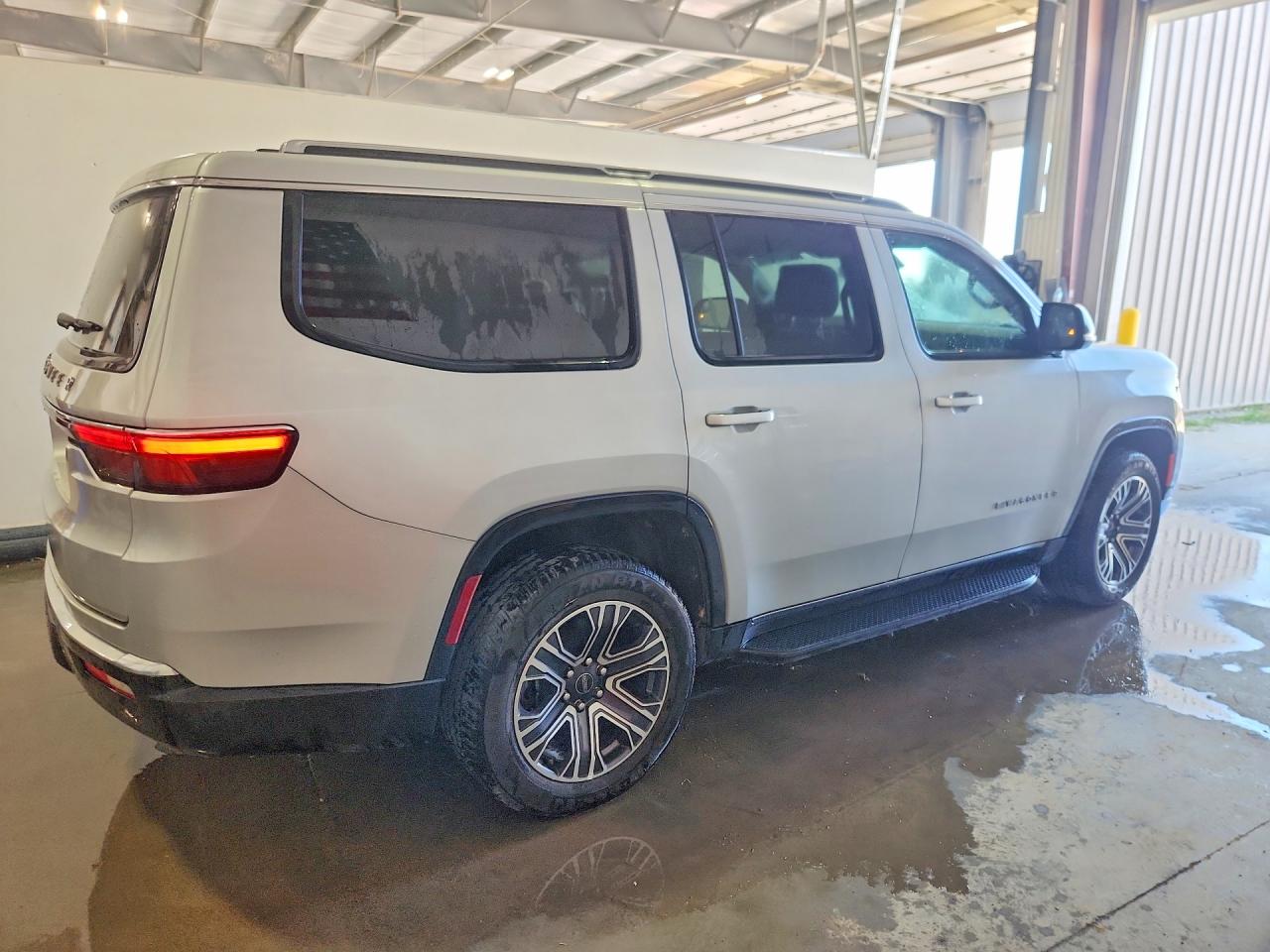 2025 JEEP WAGONEER SERIES II — photo 3
