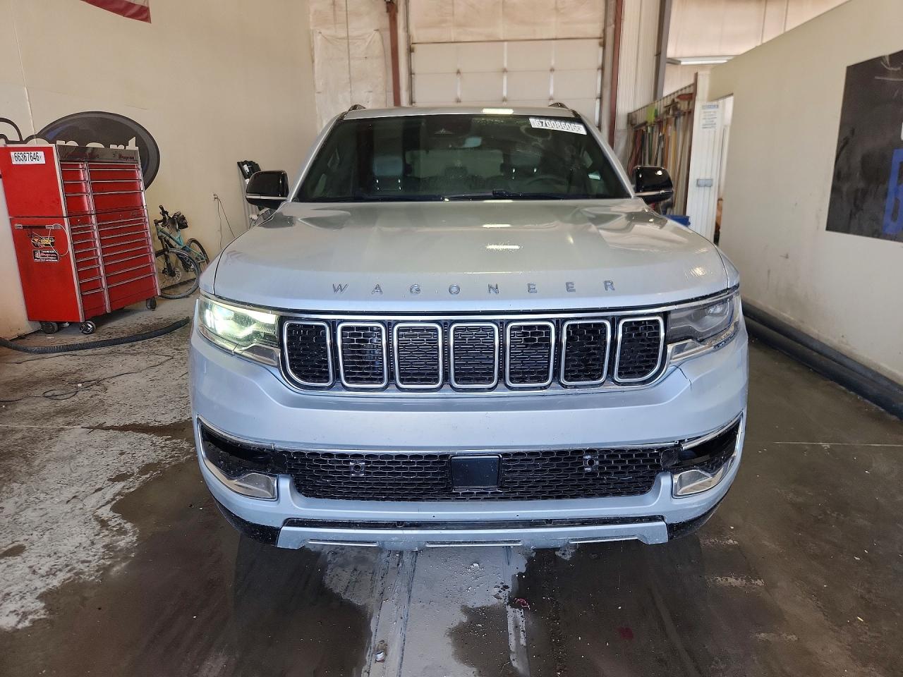 2025 JEEP WAGONEER SERIES II — photo 5