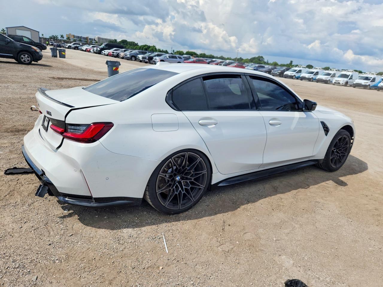 2027 BMW M3 COMPETITION — photo 3