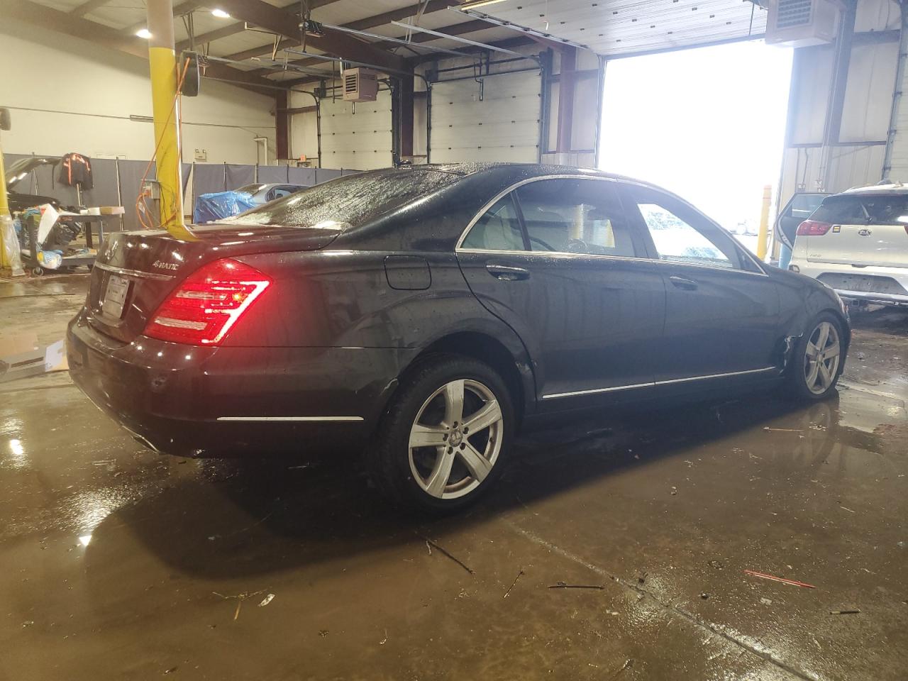 2013 MERCEDES-BENZ S 550 4MATIC — снимка 3
