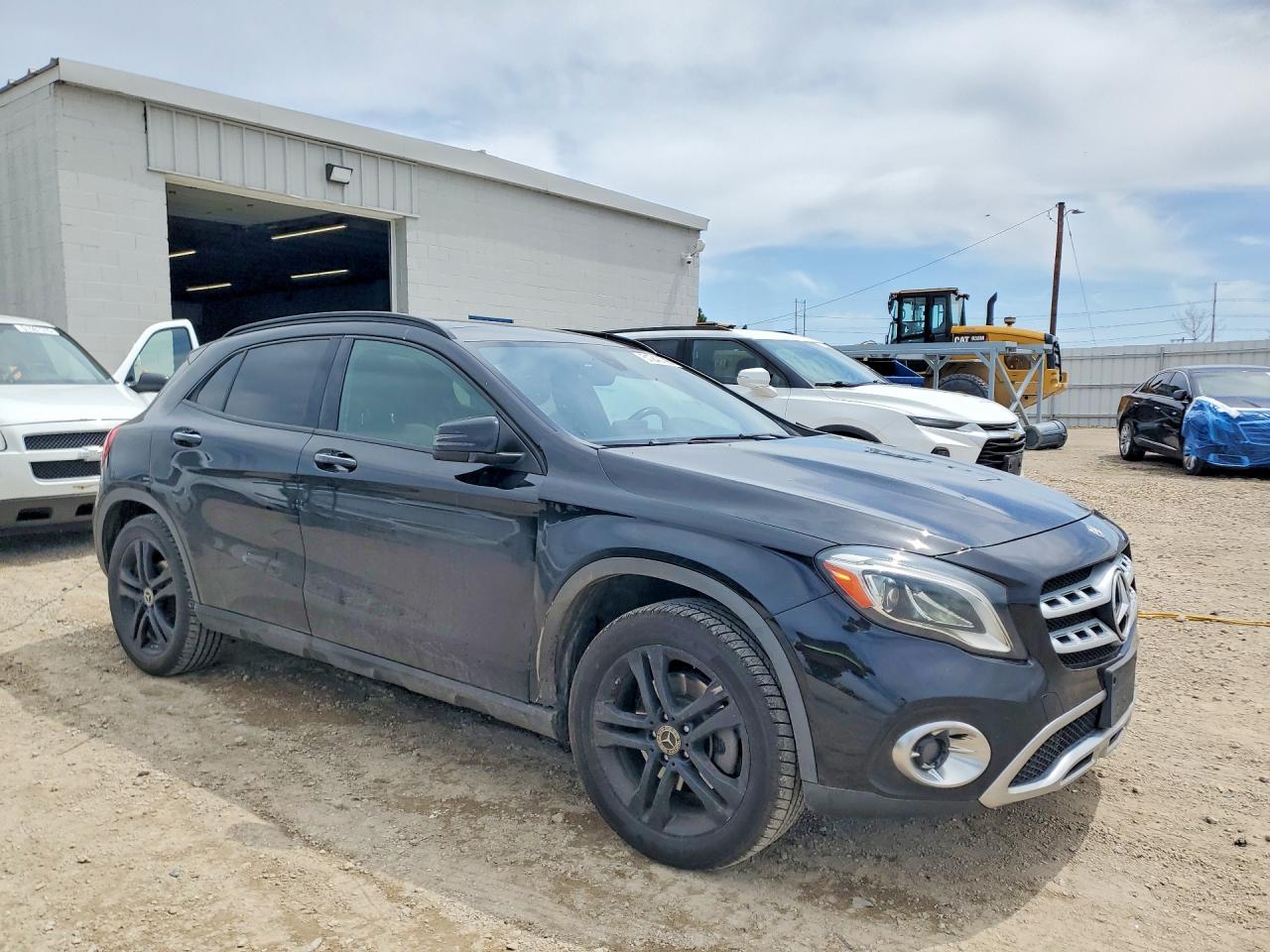 2018 MERCEDES-BENZ GLA 250 4MATIC — снимка 4