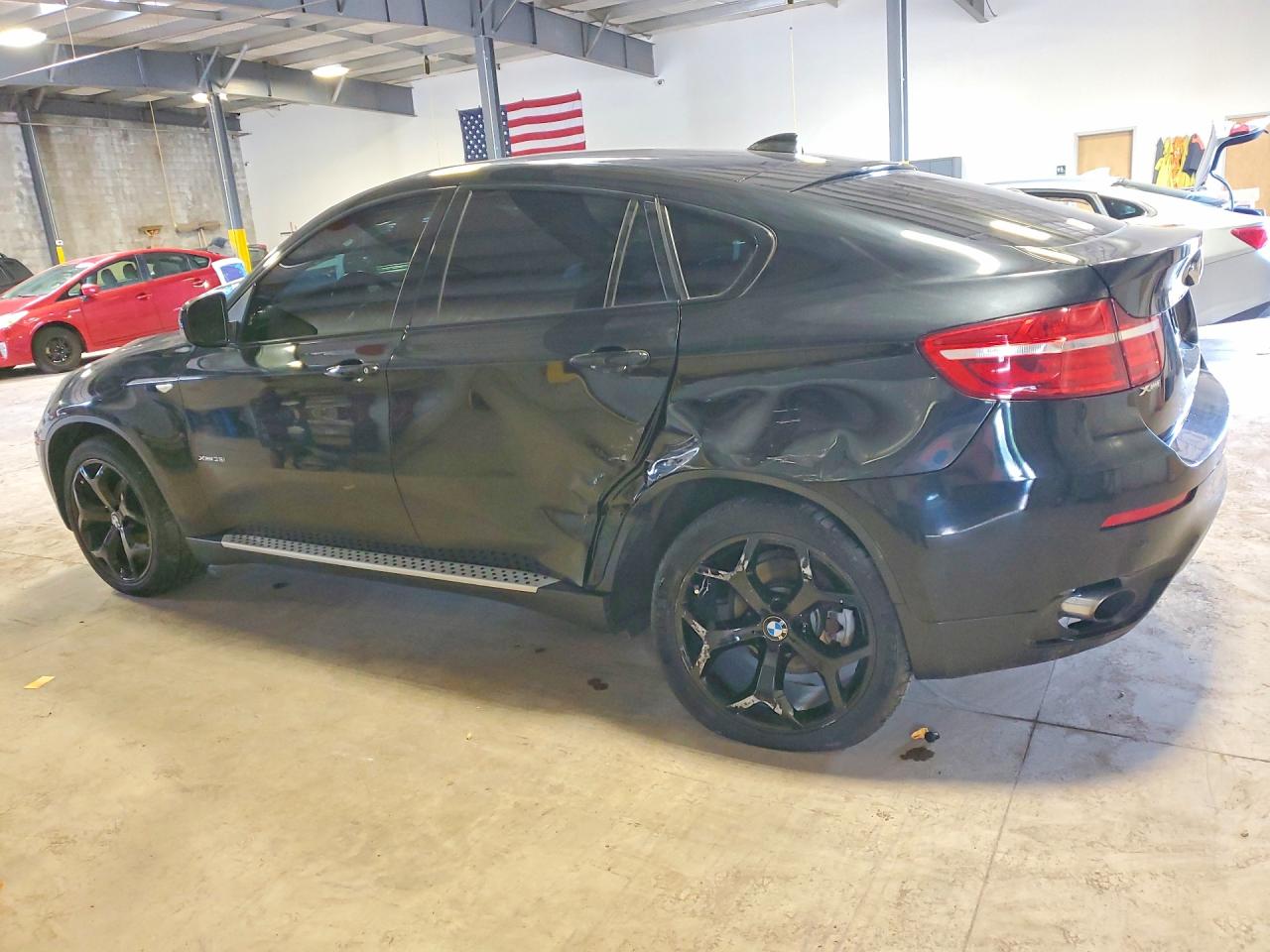 2014 BMW X6 XDRIVE35I — снимка 2