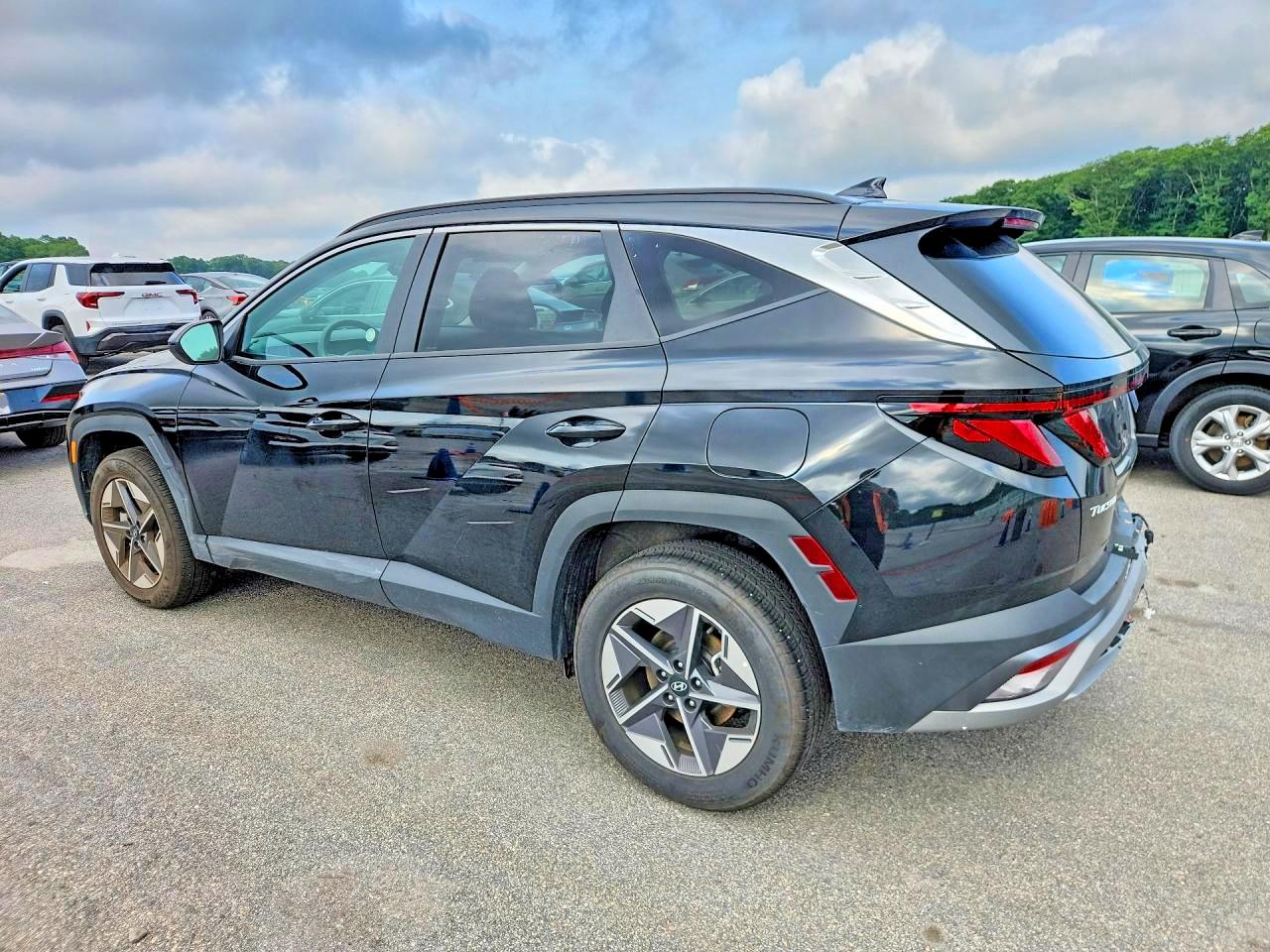 2026 HYUNDAI TUCSON SEL — снимка 2