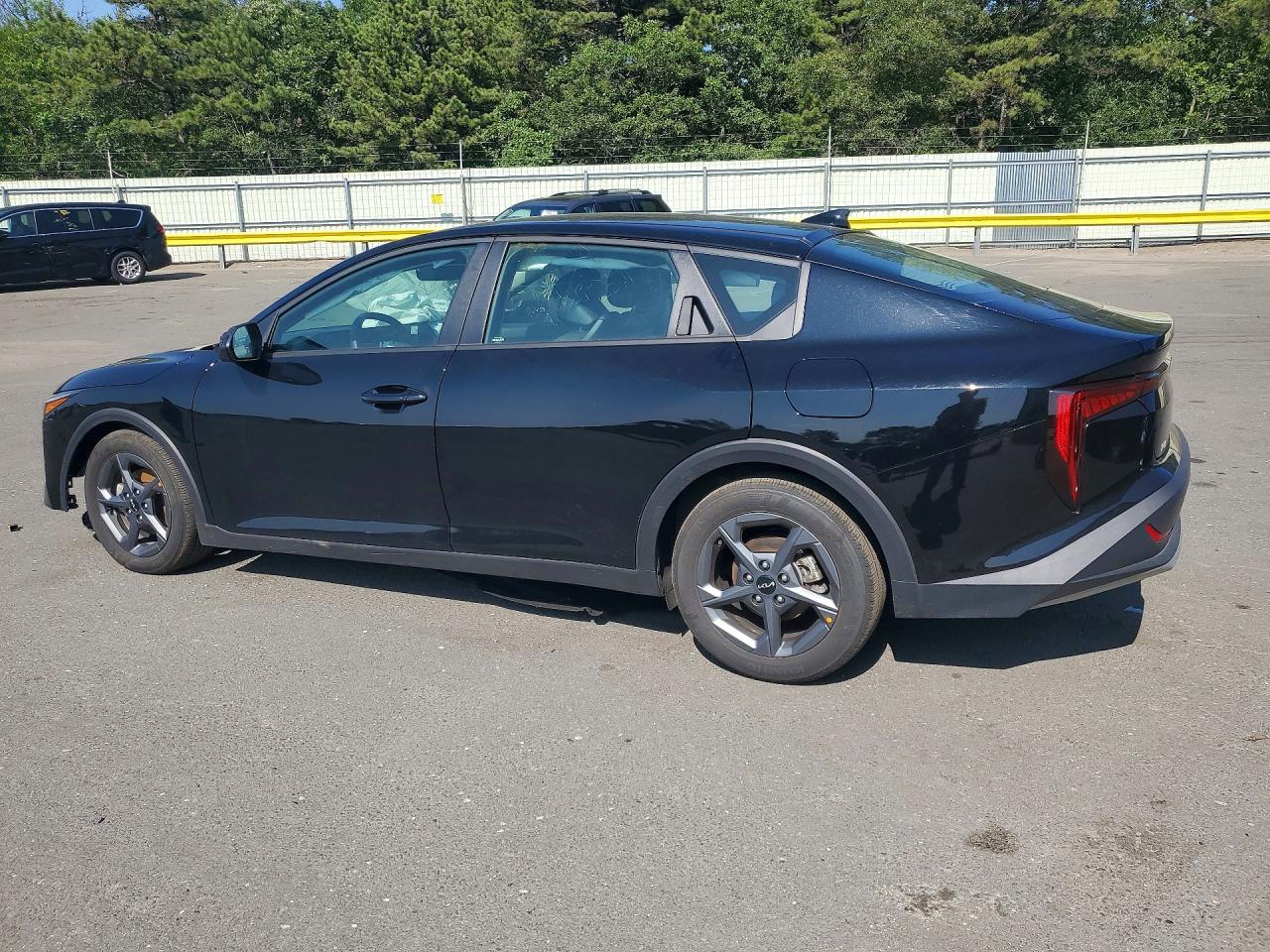 2026 KIA K4 LXS — снимка 2