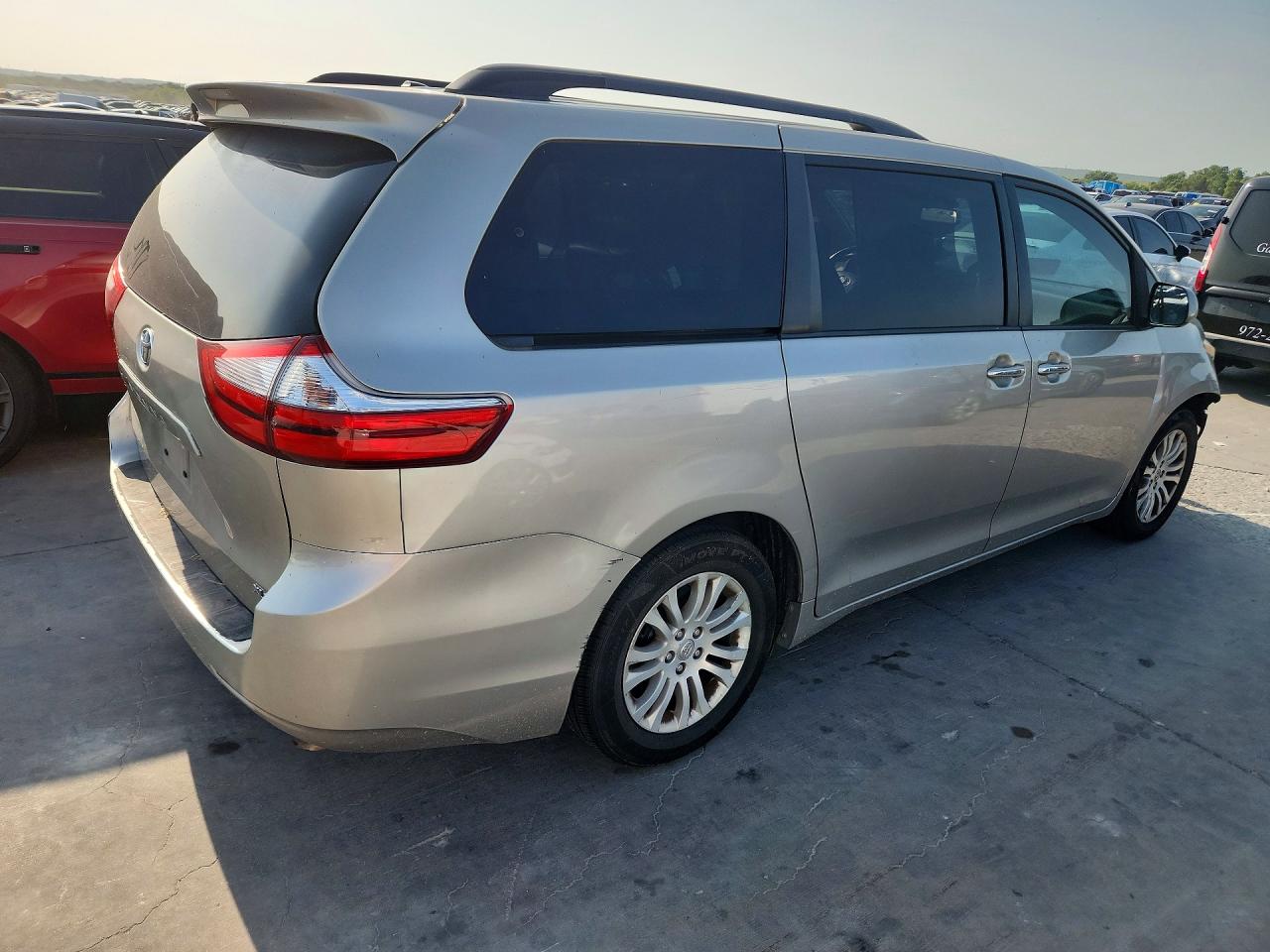 2016 TOYOTA SIENNA XLE 8-PASSENGER — снимка 3