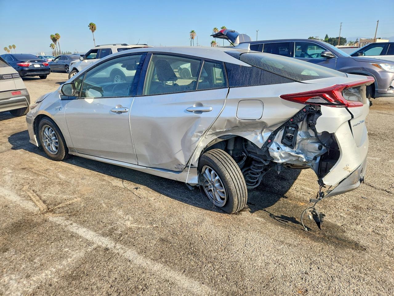 2020 TOYOTA PRIUS PRIME LIMITED — снимка 2
