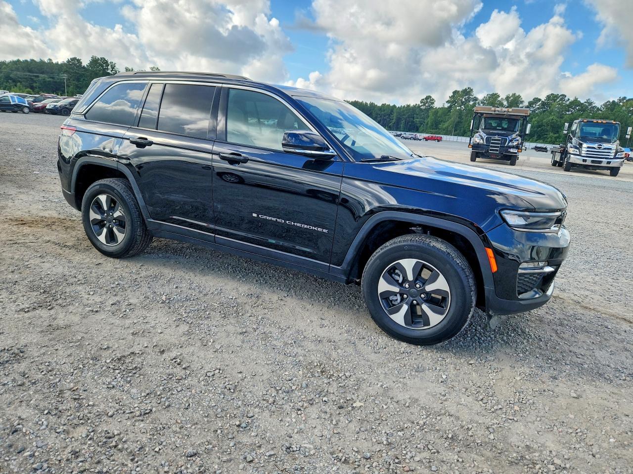 2024 JEEP GRAND CHEROKEE LIMITED 4XE — снимка 4