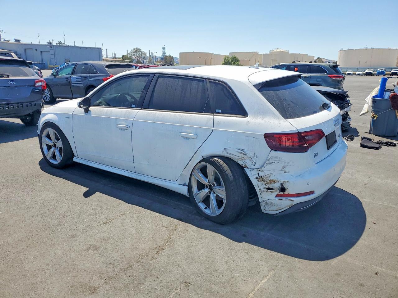 2016 AUDI A3 E-TRON PREMIUM ULTRA — снимка 2