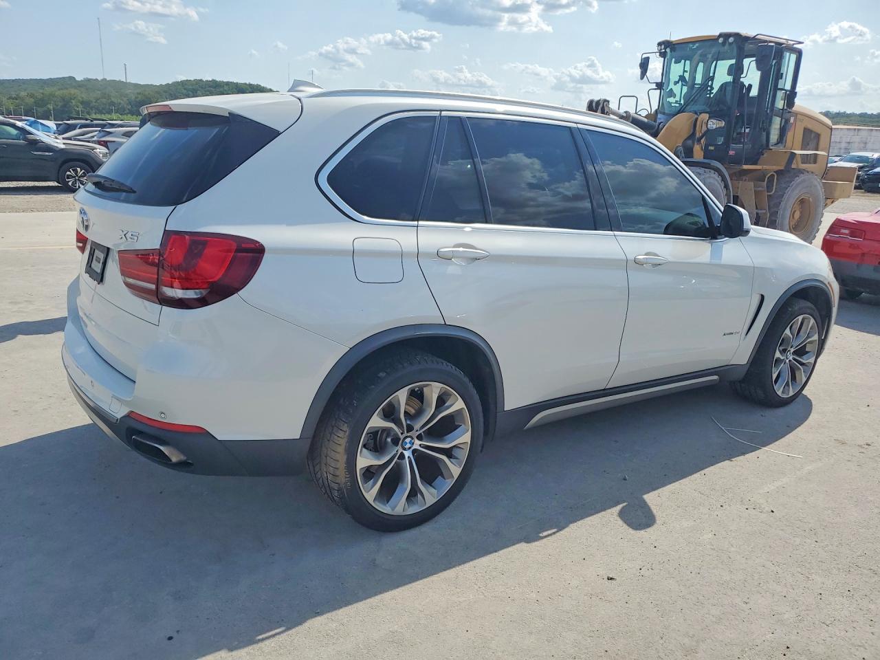 2017 BMW X5 XDRIVE50I — снимка 3