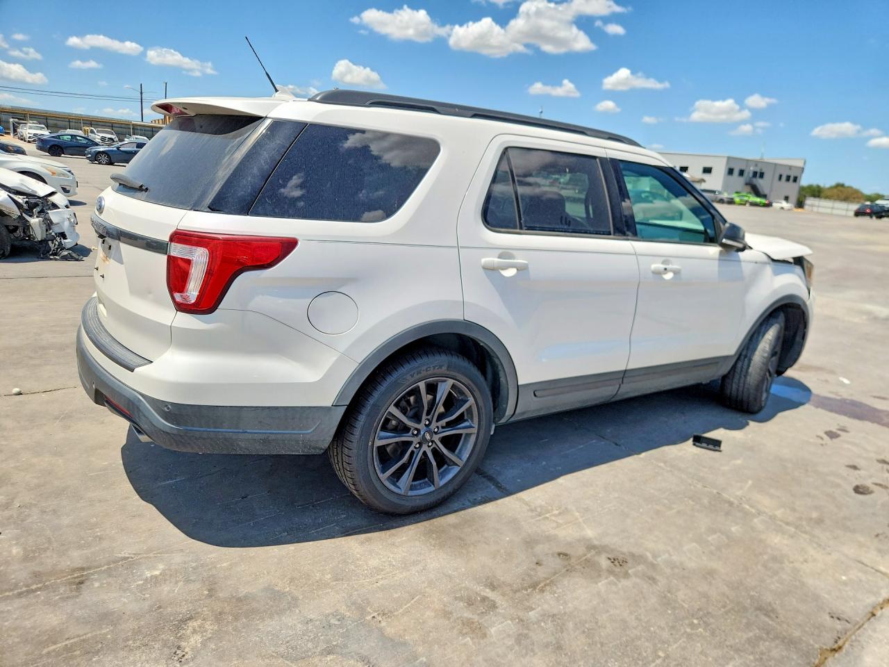 2018 FORD EXPLORER XLT — снимка 3