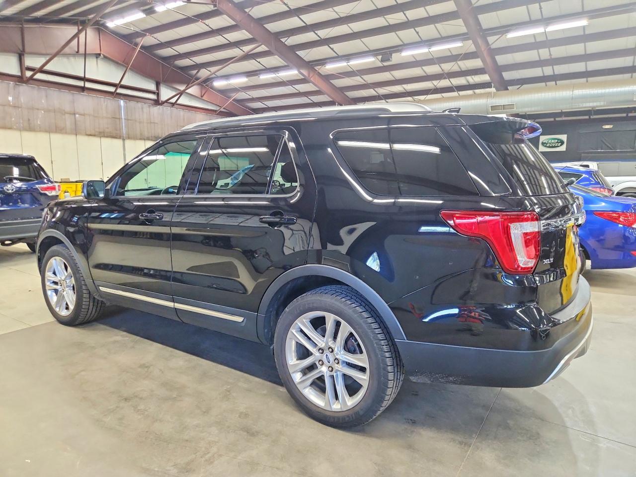 2016 FORD EXPLORER XLT — снимка 2