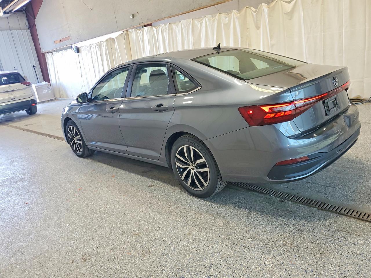 2025 VOLKSWAGEN JETTA SE — снимка 2