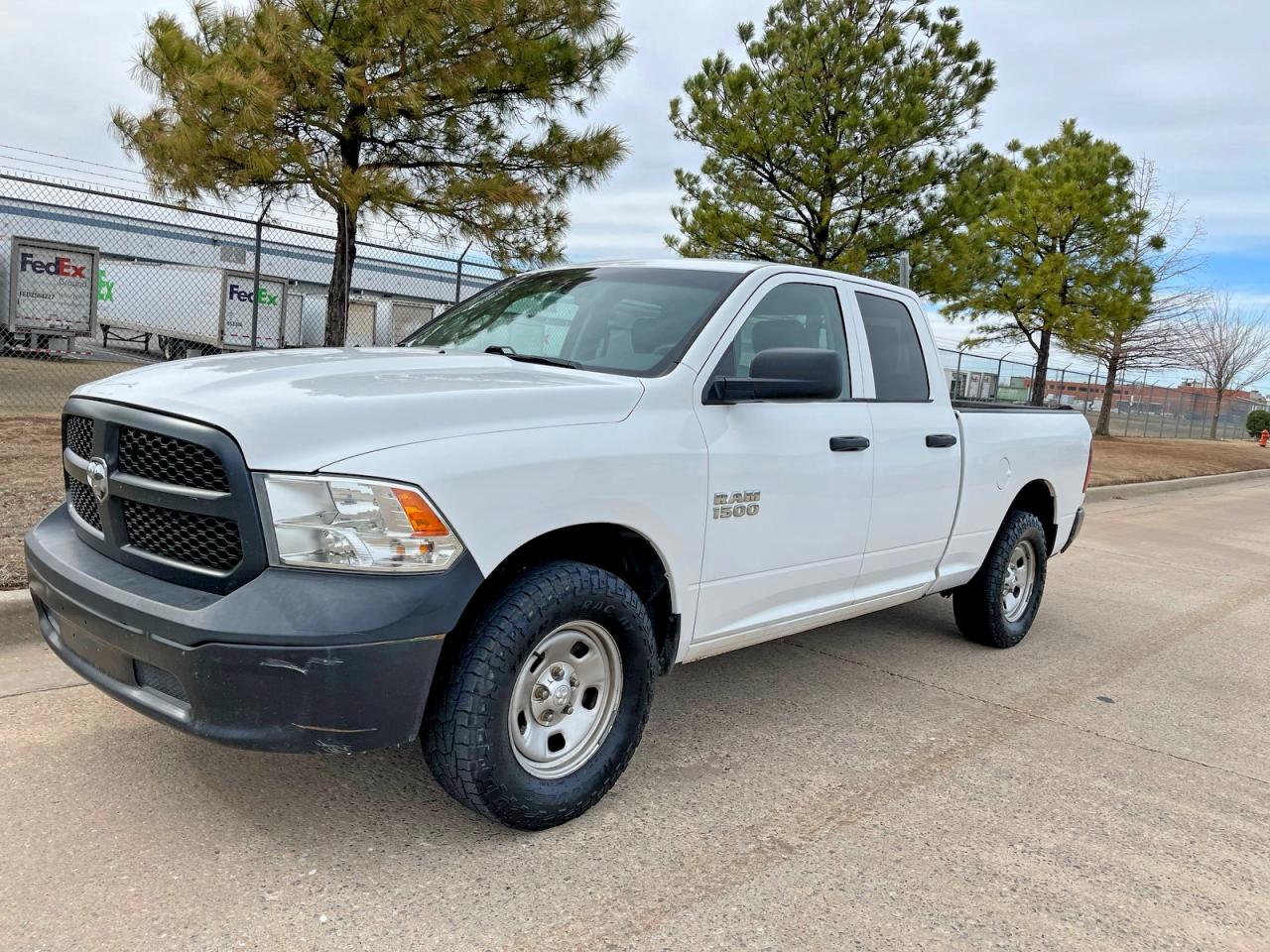 2018 RAM 1500 ST — снимка 2