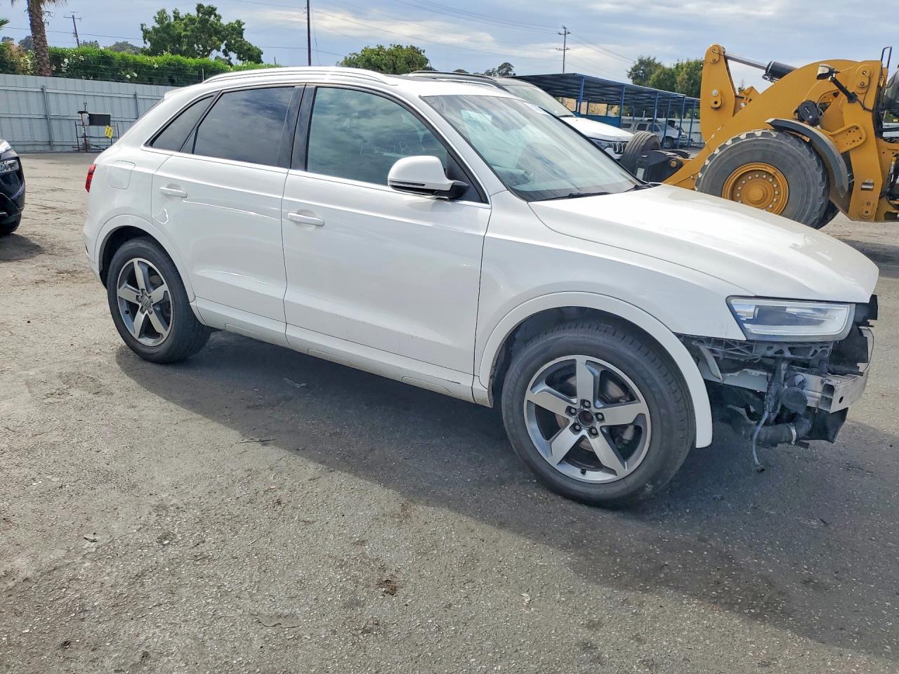 2015 AUDI Q3 — снимка 4