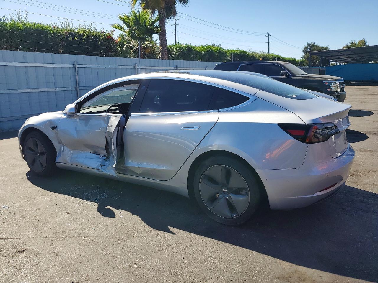 2018 TESLA MODEL 3 — снимка 2