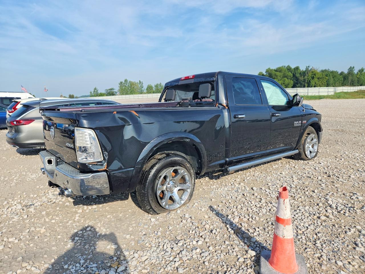 2015 RAM 1500 LARAMIE — снимка 3