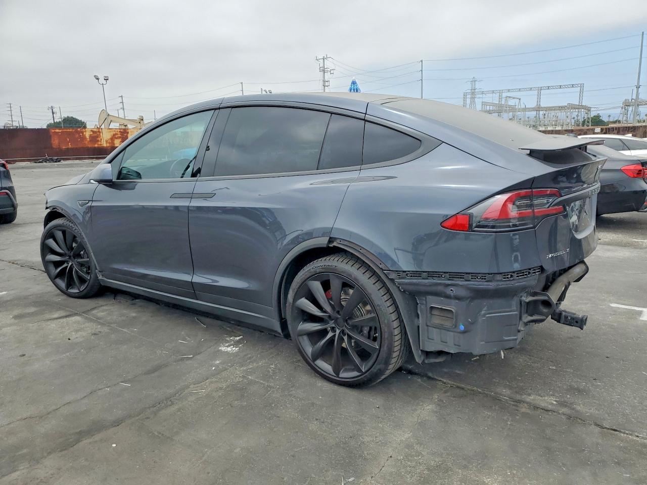 2016 TESLA MODEL X — снимка 2