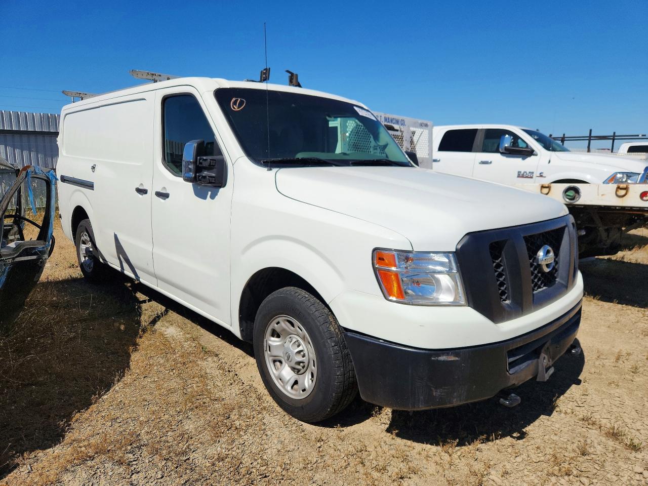 2021 NISSAN NV 2500 HD SL — снимка 4