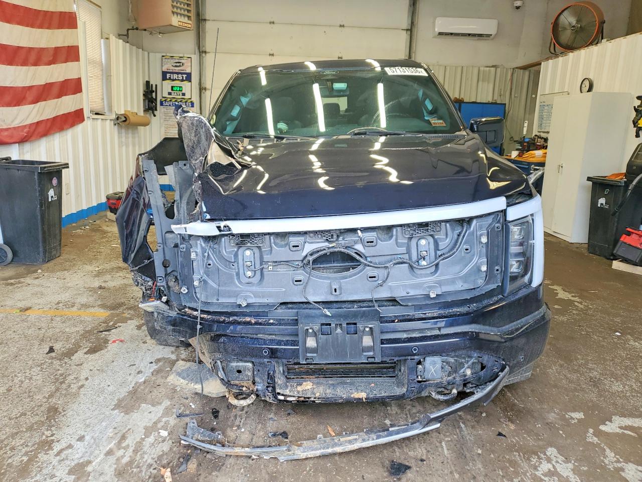 2022 FORD F150 LIGHTNING PRO — снимка 5