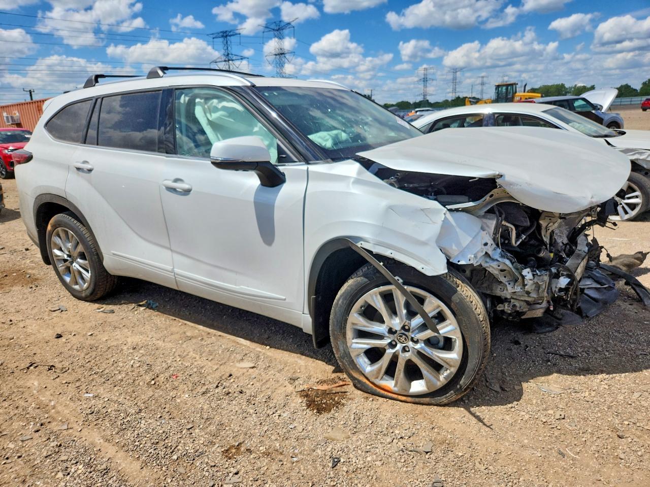 2022 TOYOTA HIGHLANDER LIMITED — снимка 4
