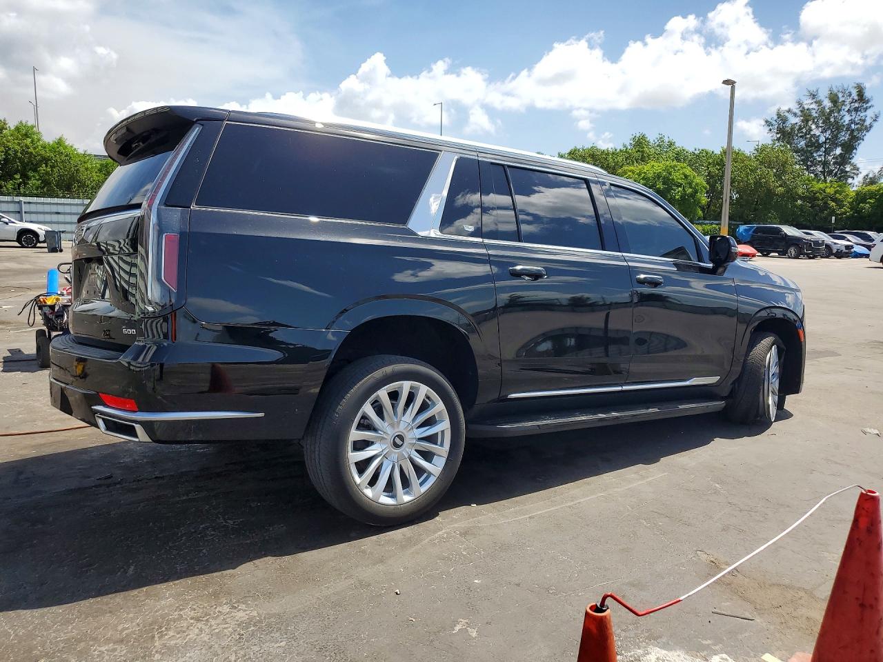2024 CADILLAC ESCALADE ESV LUXURY — снимка 3