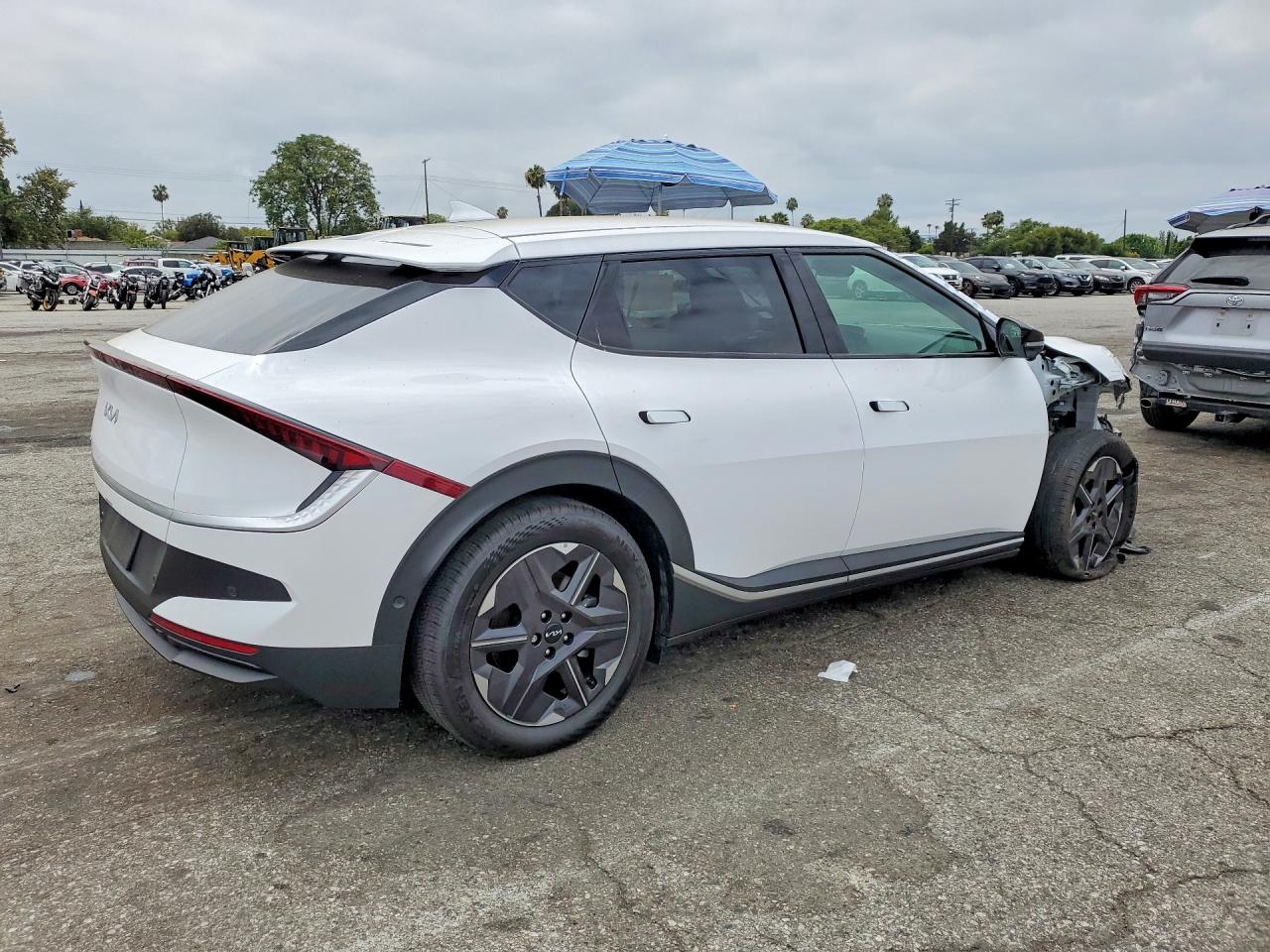 2025 KIA EV6 LIGHT LONG RANGE — снимка 3