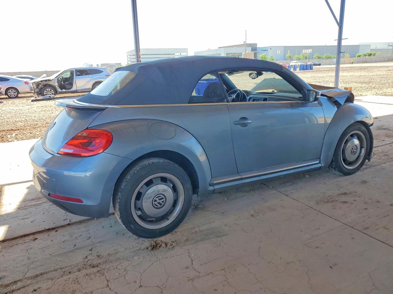2016 VOLKSWAGEN BEETLE S/SE — снимка 3