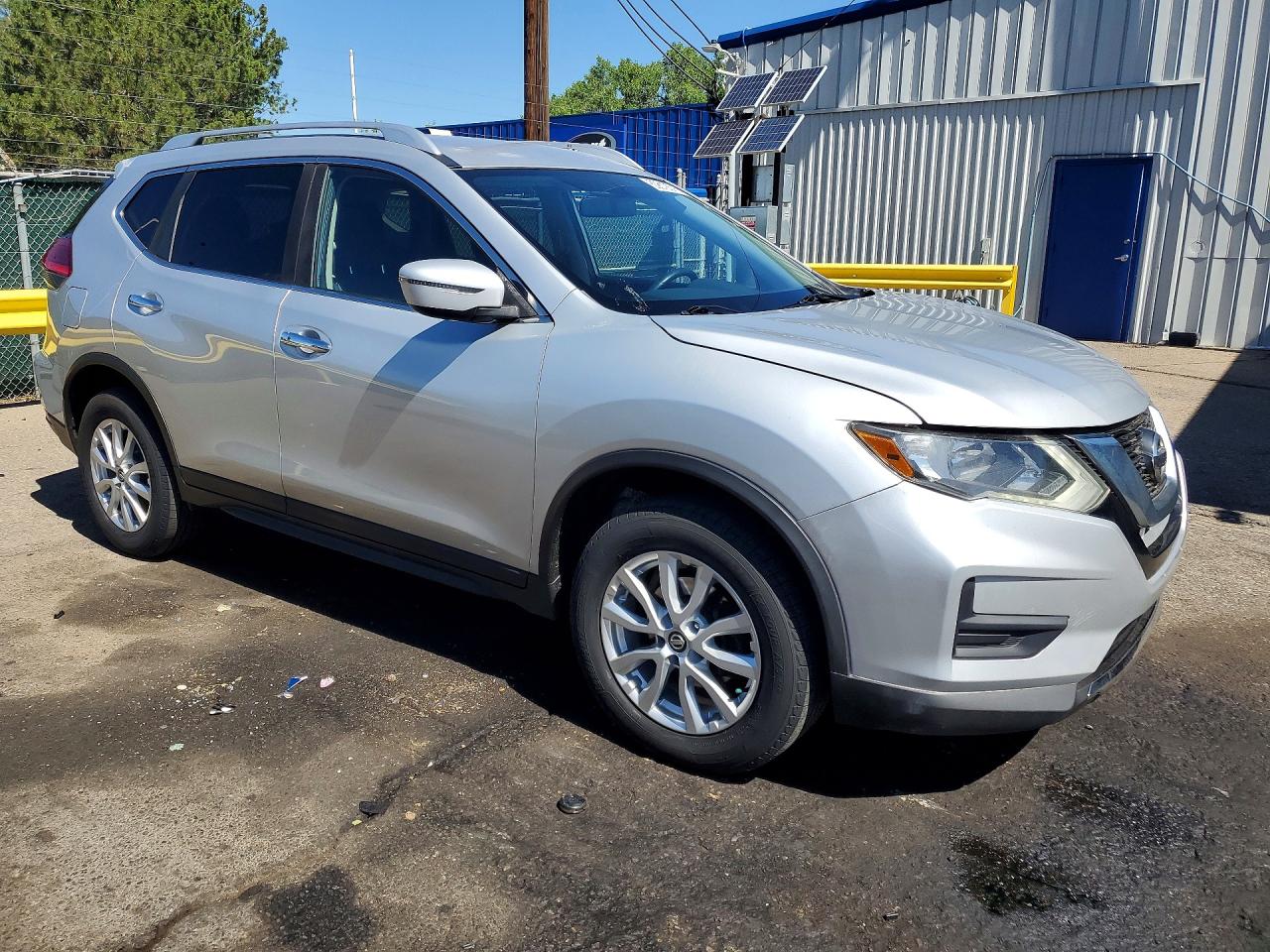 2017 NISSAN ROGUE SV — снимка 4