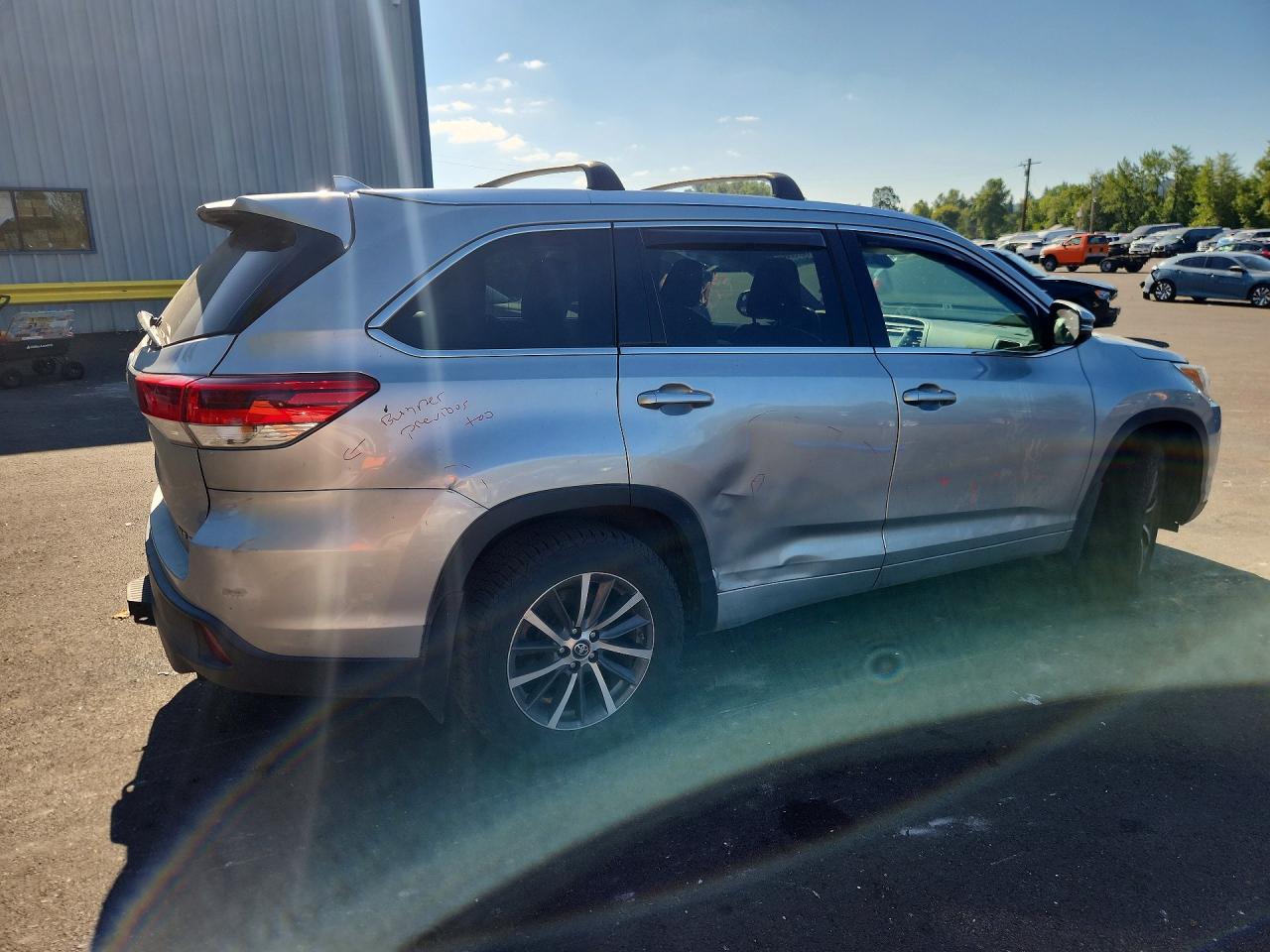 2017 TOYOTA HIGHLANDER XLE — снимка 3