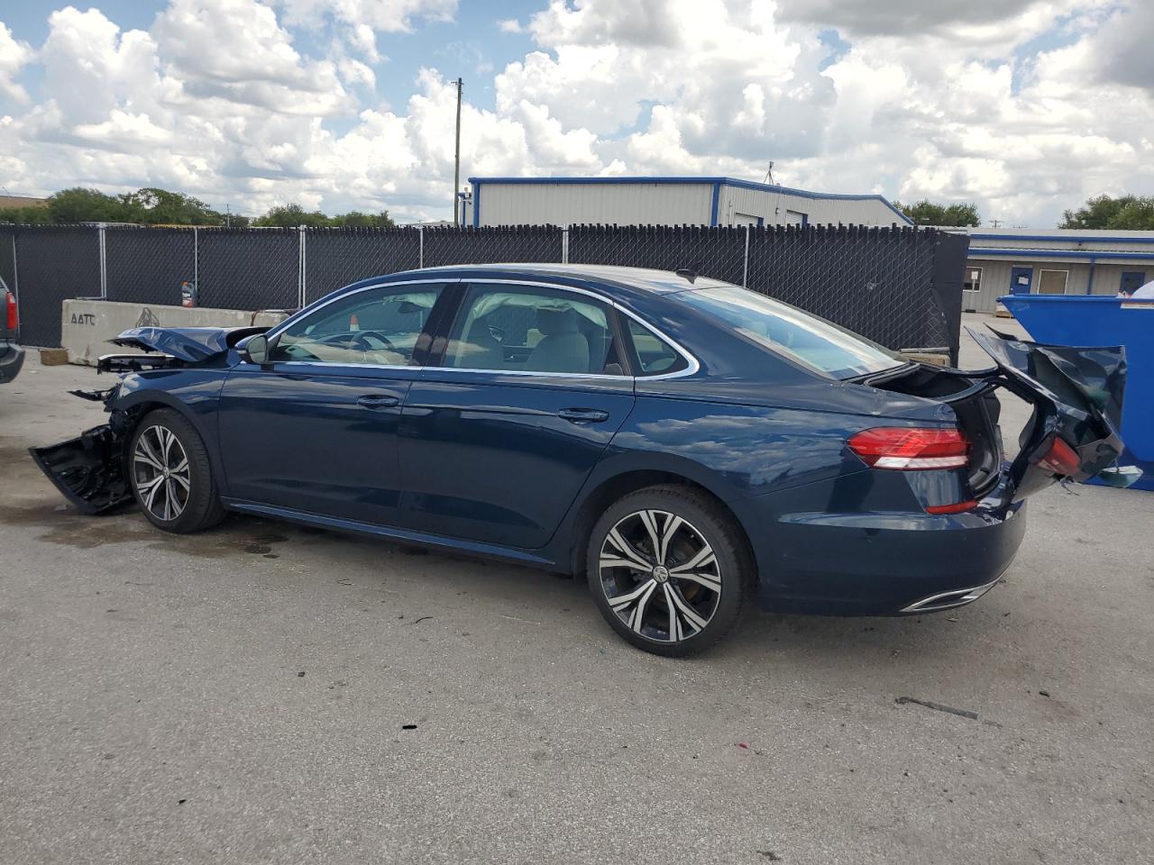 2020 VOLKSWAGEN PASSAT SEL — снимка 2