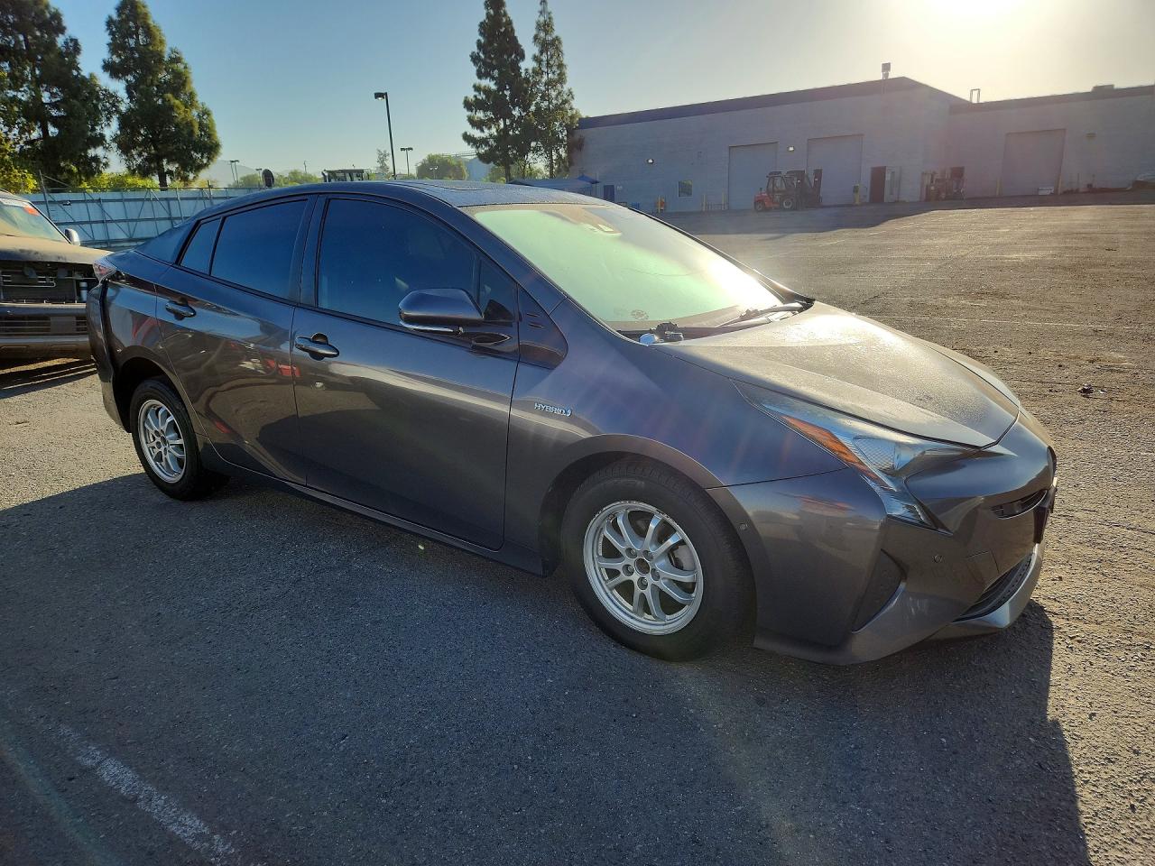 2016 TOYOTA PRIUS FOUR — снимка 4