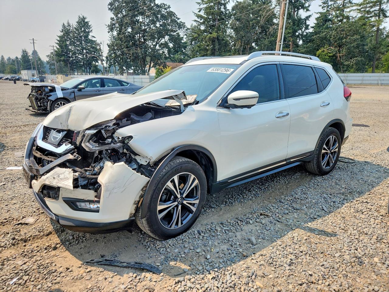 2017 NISSAN ROGUE SL