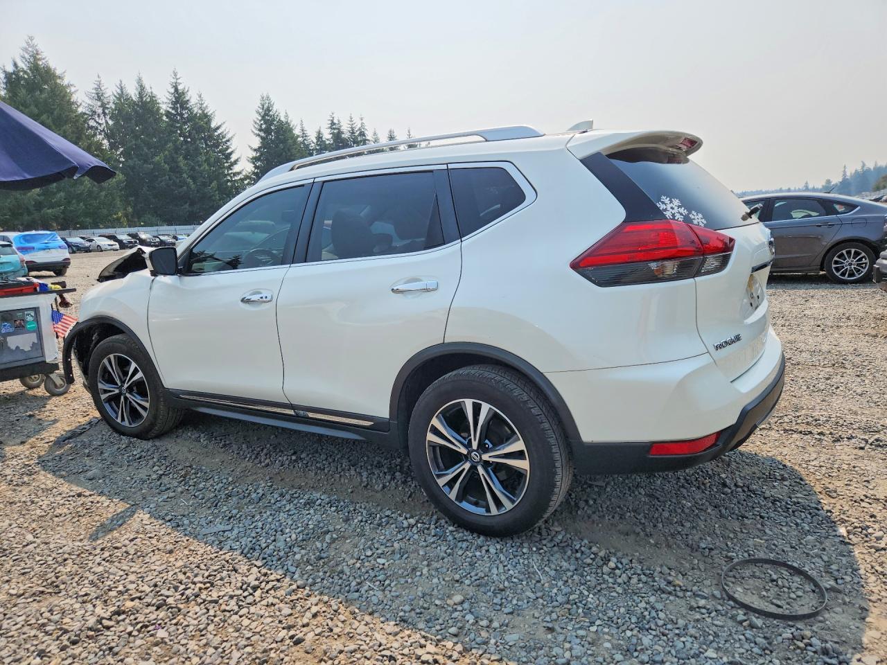 2017 NISSAN ROGUE SL — снимка 2