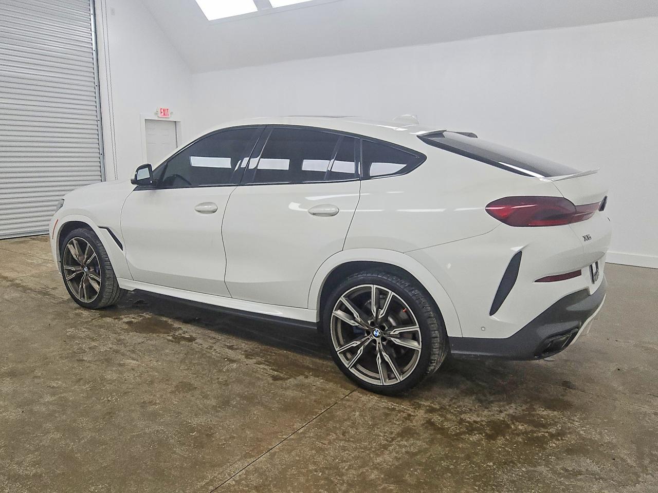 2021 BMW X6 M50I — снимка 2