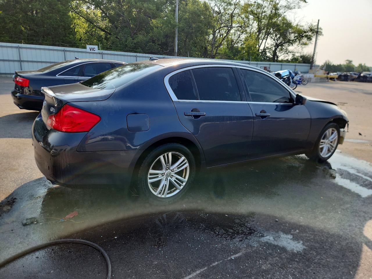 2013 INFINITI G37 SEDAN X — снимка 3