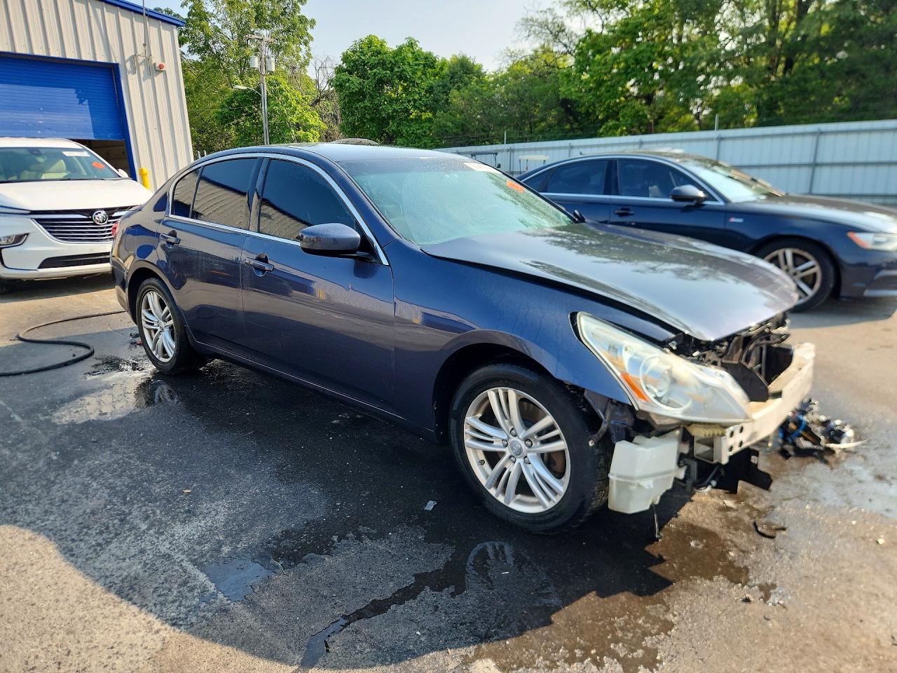 2013 INFINITI G37 SEDAN X — снимка 4
