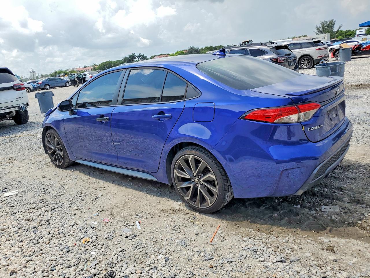 2020 TOYOTA COROLLA SE — снимка 2