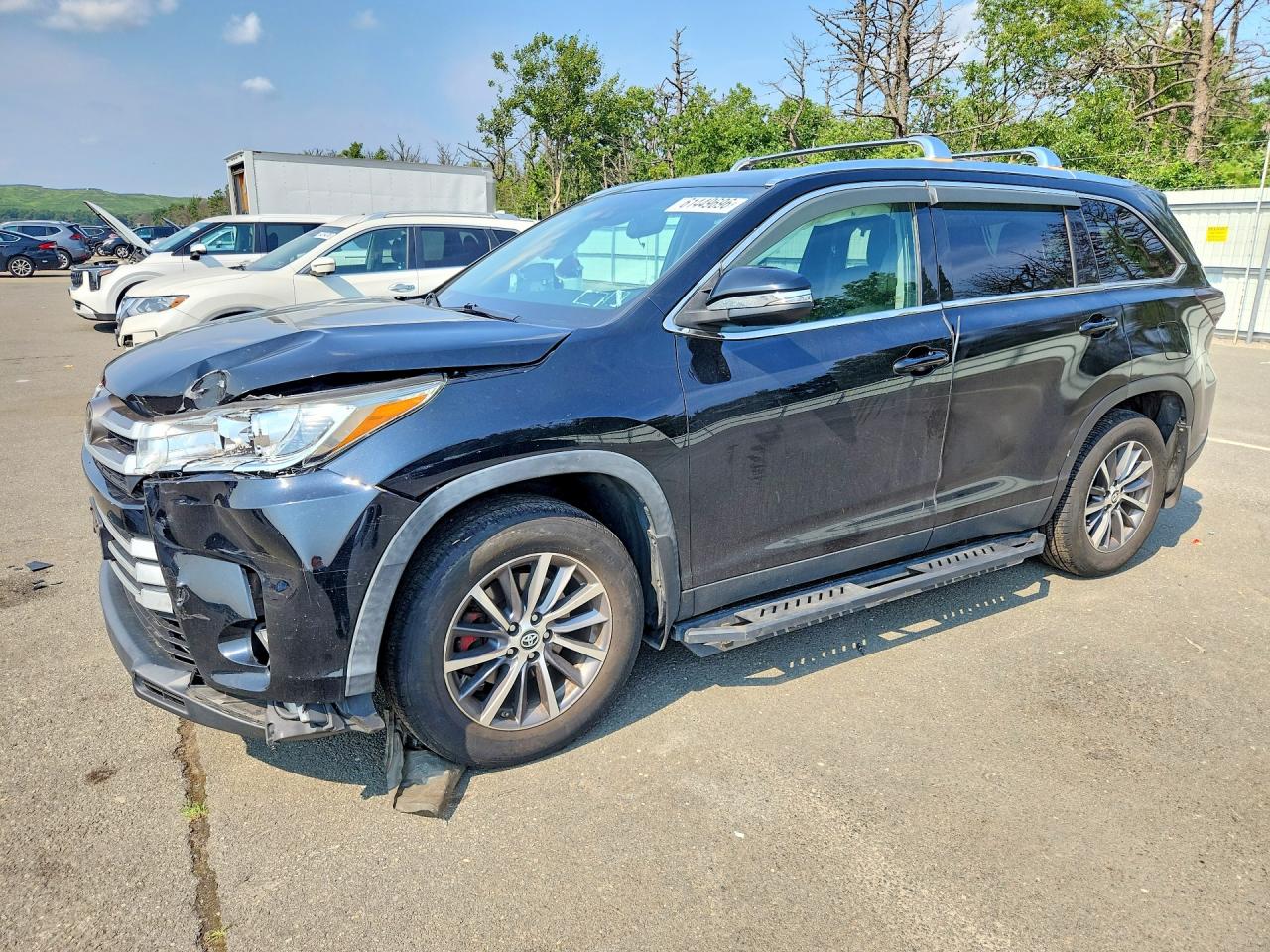 2019 TOYOTA HIGHLANDER XLE