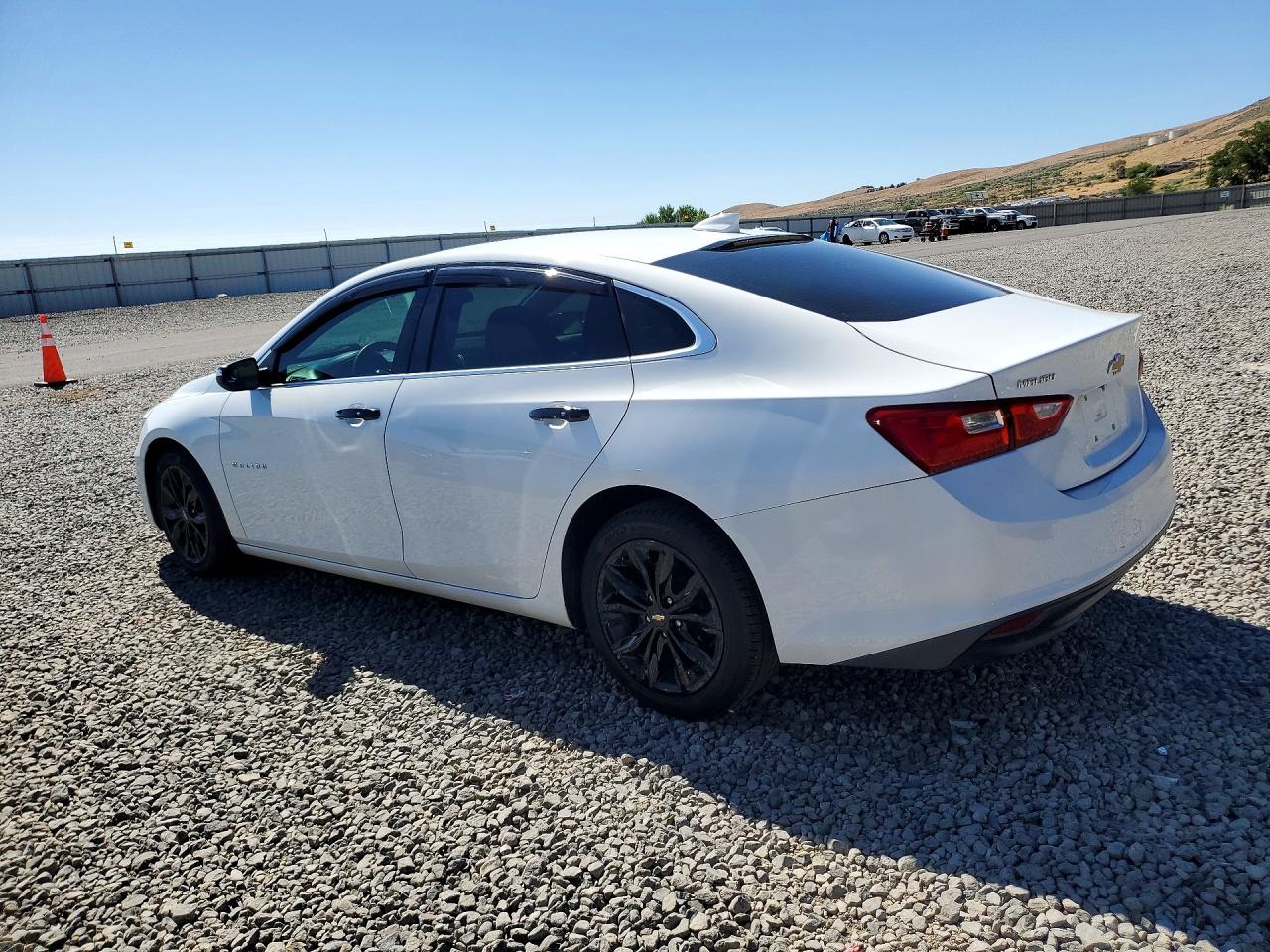 2016 CHEVROLET MALIBU LT — снимка 2