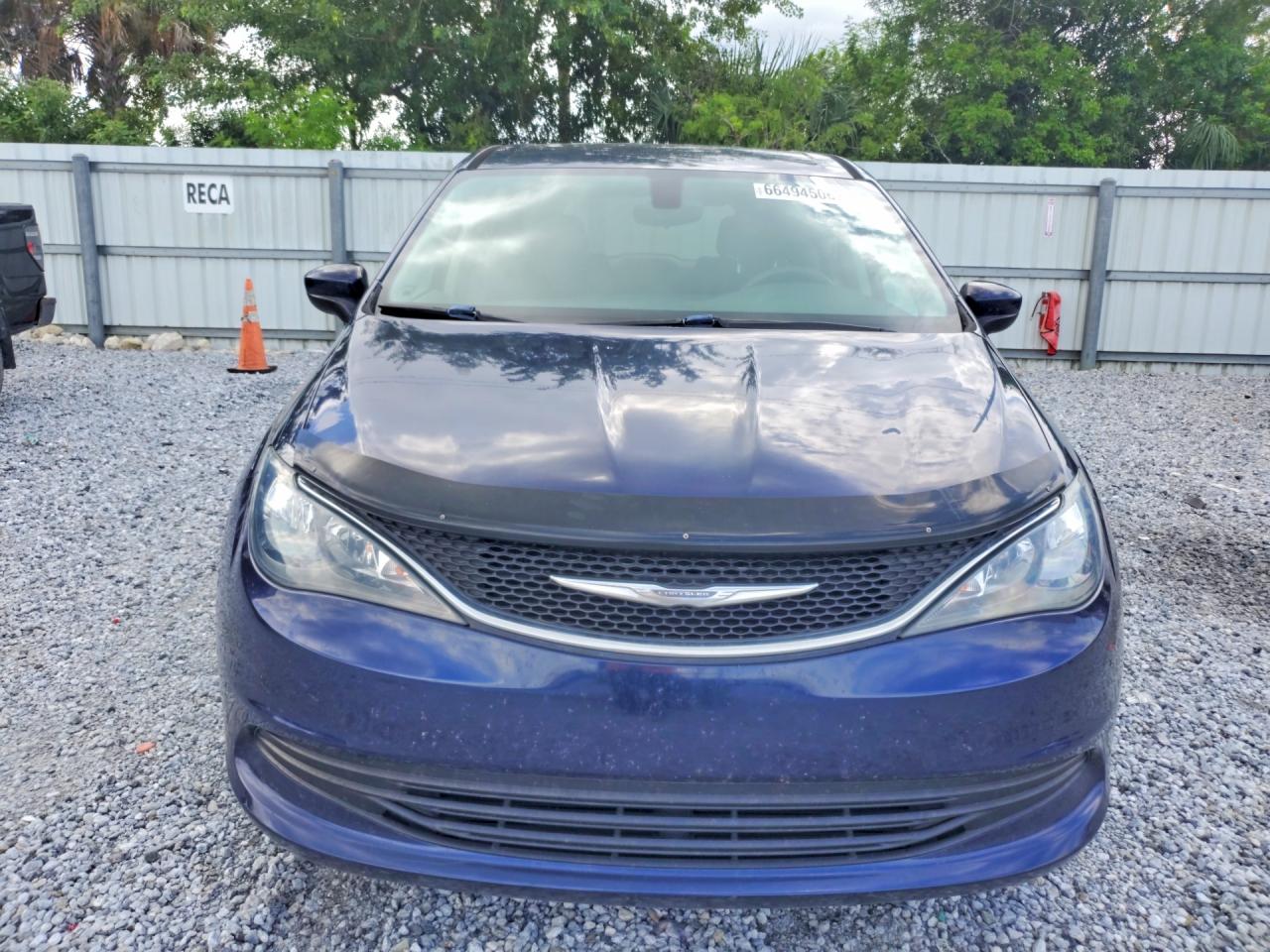 2017 CHRYSLER PACIFICA TOURING — снимка 5