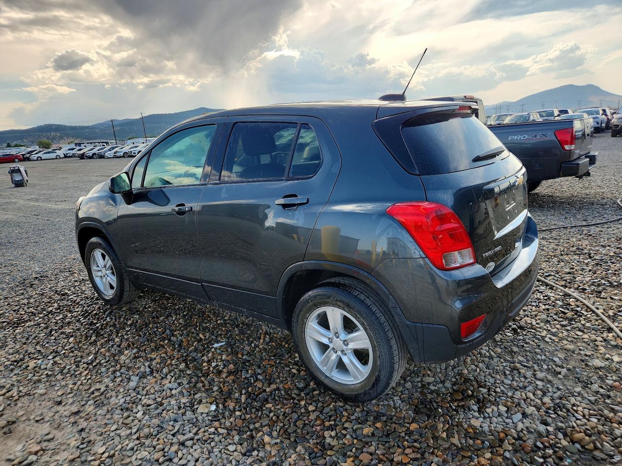 2020 CHEVROLET TRAX LS — снимка 2