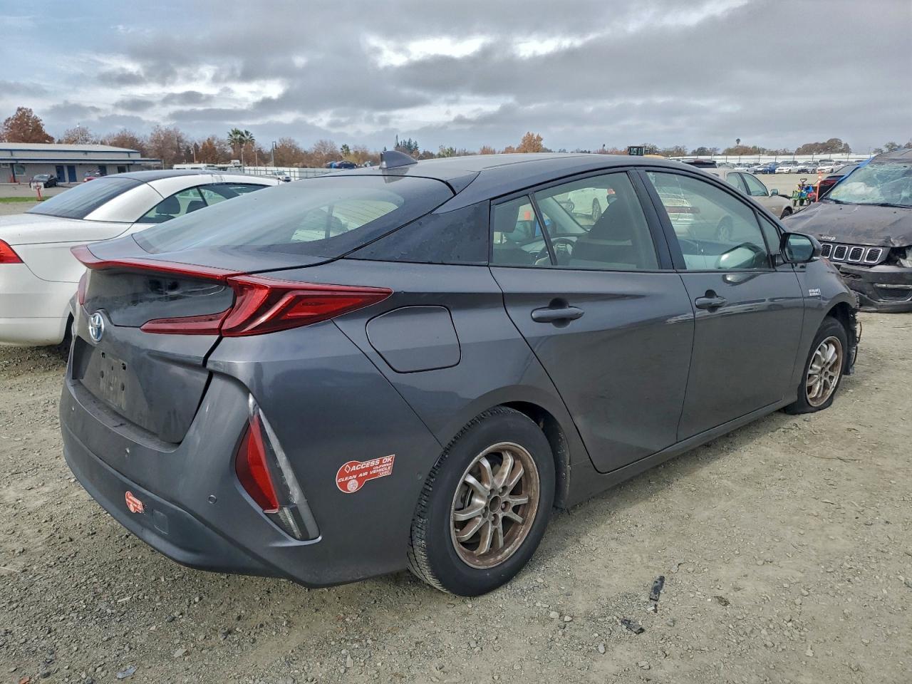 2017 TOYOTA PRIUS PRIME — снимка 3
