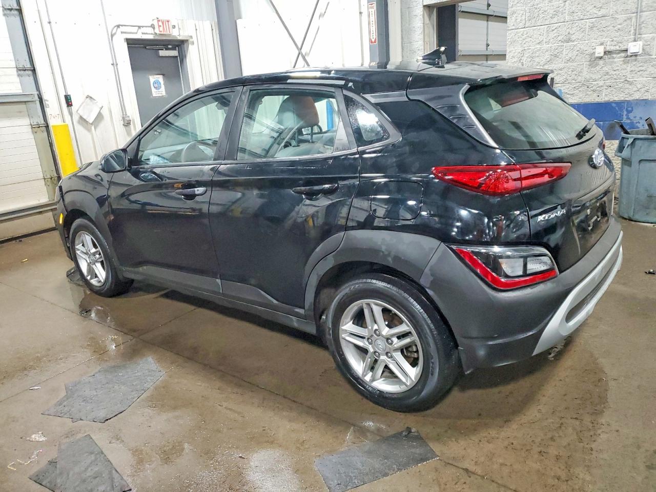 2023 HYUNDAI KONA SE — снимка 2